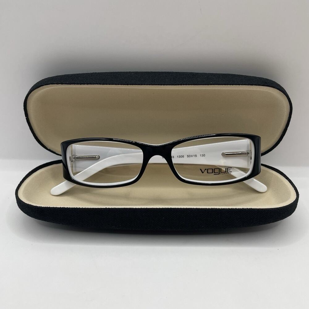 Vogue VO 2593 1306 White Eyeglasses Frame 50-15-130 NWOT Rectangular Full Rim